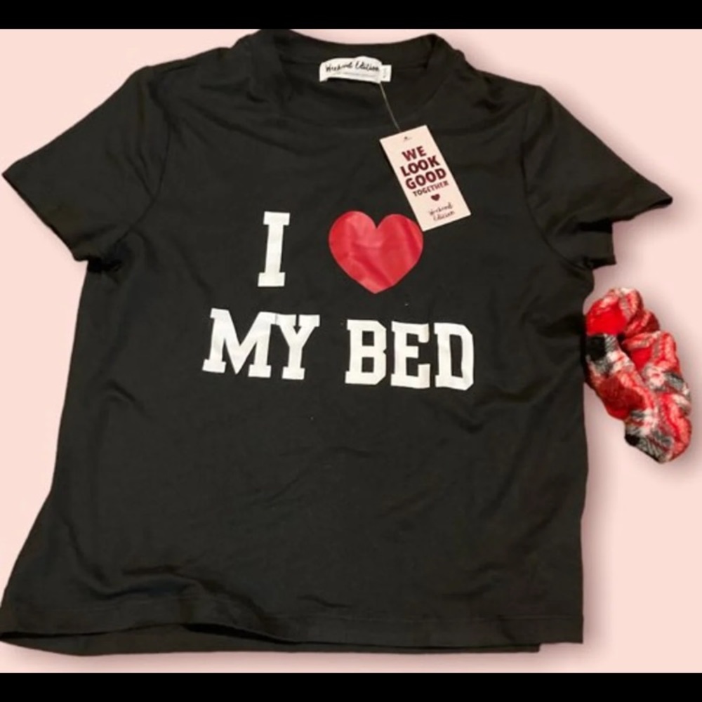 NWT - I love my bed shirt with  hair scrunchie